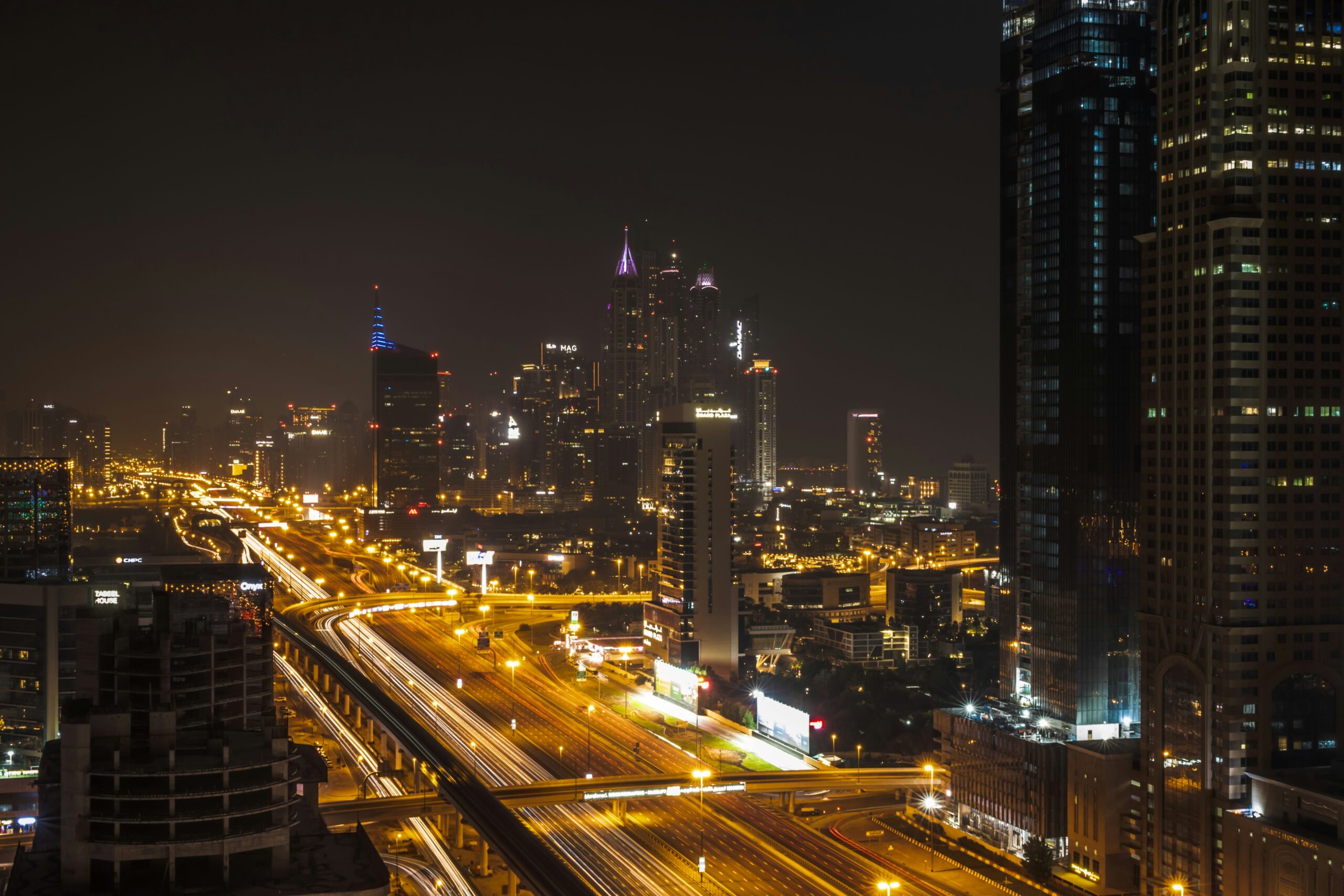Outdoor Advertising in Dubai: Still a Powerful Marketing Tool